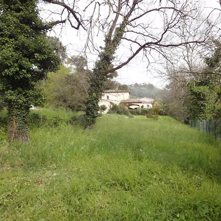 Des Gardettes Holiday home
