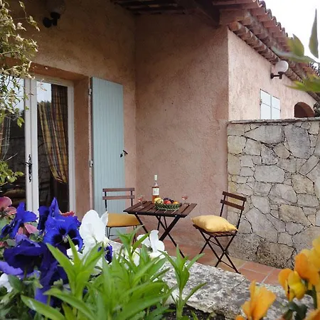 Holiday home Des Gardettes