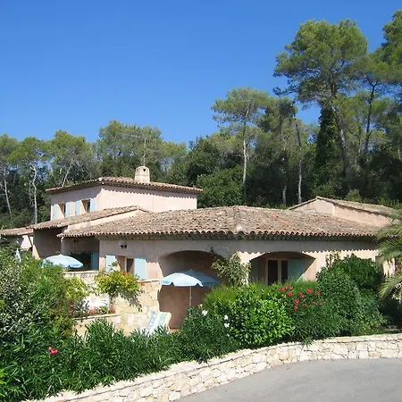 Holiday home Des Gardettes *